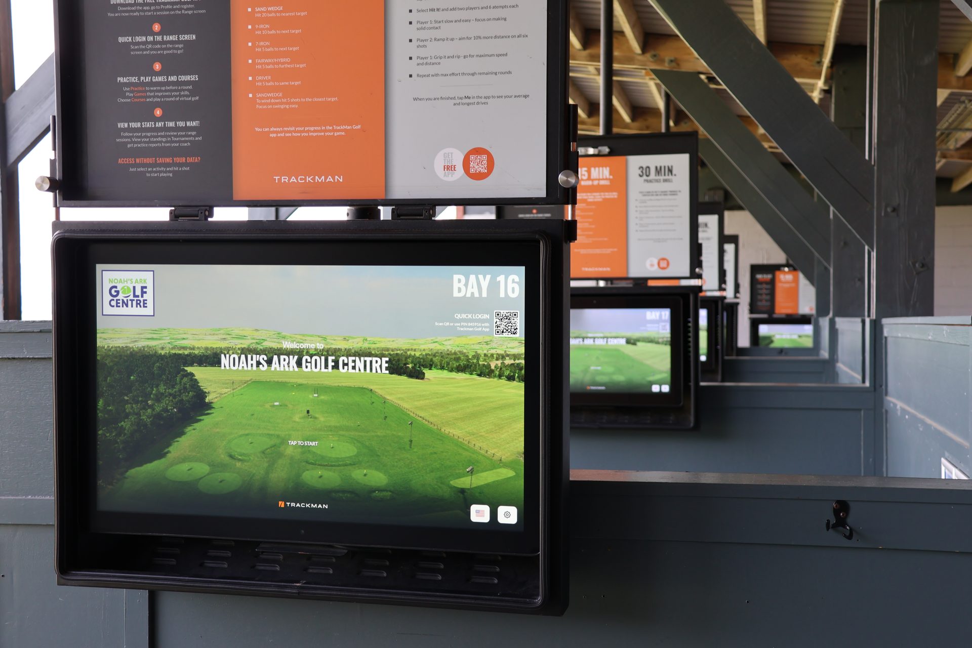 Trackman Range screen in bay 16 welcoming players to Noah's Ark